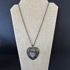 Necklace with Beautiful Heart - Sparkling Beads